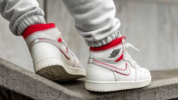 Nike Air Jordan 1 Phantom Kengät Miehille Valkoinen