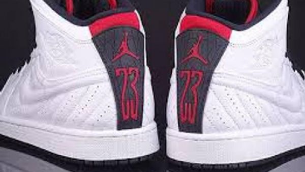 Nike Air Jordan 1 Retro 99 Kengät Miehille Valkoinen Musta