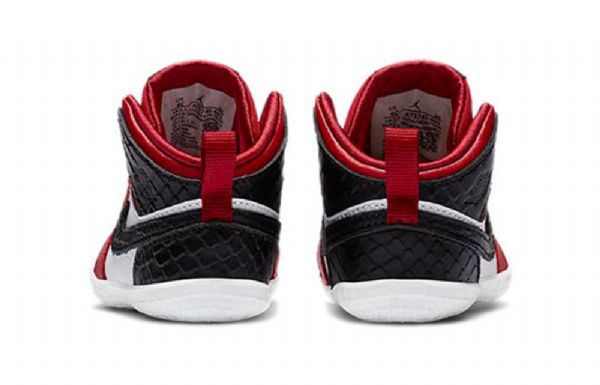 Nike Air Jordan 1 Retro Cb Koripallokengät Lapsille Punainen