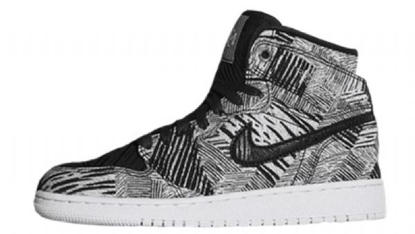 Nike Air Jordan 1 Retro High Topit Gg Historia Kuukausi 2015 Miesten Kengät Musta
