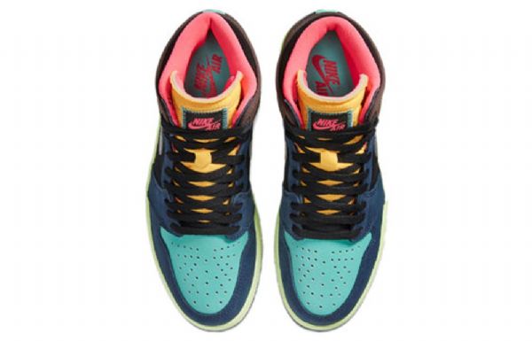 Nike Air Jordan 1 Retro High Topit Koripallokengät Miehille Monivärinen