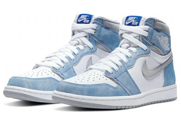 Nike Air Jordan 1 Retro High Topit Og Koripallokengät Miesten Musta Sininen