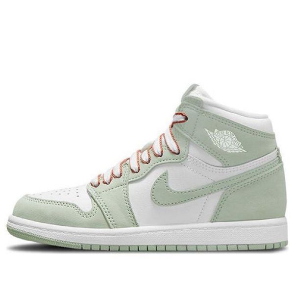 Nike Air Jordan 1 Retro High Topit Og Ps Koripallokengät Miehille Minttuvalkoinen