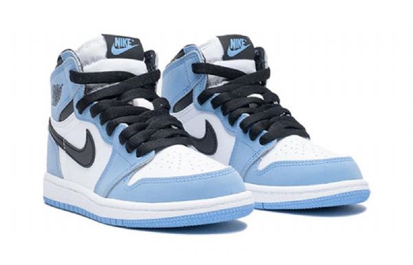 Nike Air Jordan 1 Retro High Topit Og Ps Koripallokengät Miehille Sininen