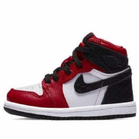 Nike Air Jordan 1 Retro High Topit Og Td Miesten Kengät Punainen