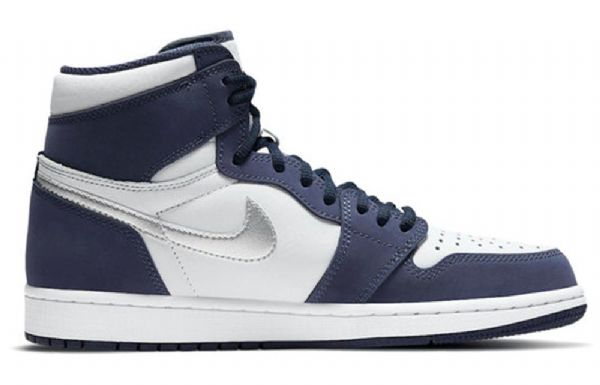 Nike Air Jordan 1 Retro High Tops Co.jp Koripallokengät Miehille Laivastonsininen