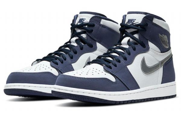 Nike Air Jordan 1 Retro High Tops Co.jp Koripallokengät Miehille Laivastonsininen