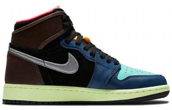 Nike Air Jordan 1 Retro High Tops Gs Koripallokengät Miesten Monivärinen