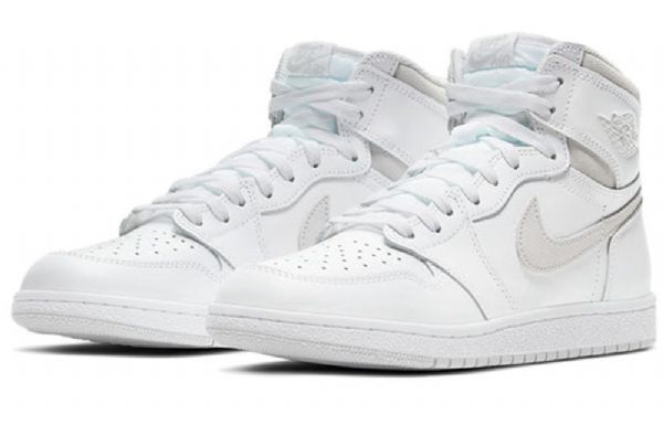 Nike Air Jordan 1 Retro High Tops Koripallokengät Miehille Harmaa