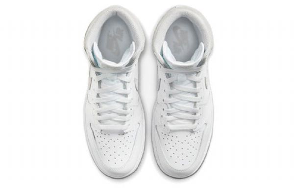 Nike Air Jordan 1 Retro High Tops Koripallokengät Miehille Harmaa