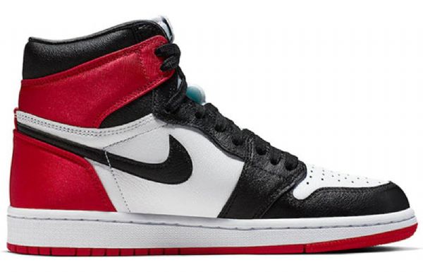 Nike Air Jordan 1 Retro High Tops Koripallokengät Naisille Musta