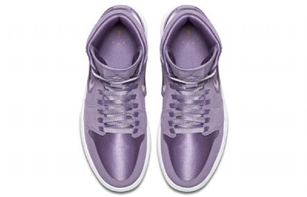 Nike Air Jordan 1 Retro High Tops Koripallokengät Naisille Purppura