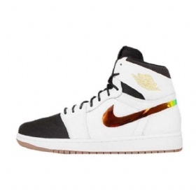 Nike Air Jordan 1 Retro High Tops Nouveau Kengät Miehille Valkoinen Musta