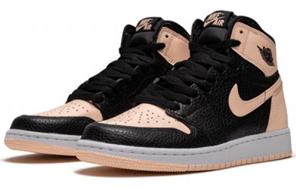 Nike Air Jordan 1 Retro High Tops Og Gs Koripallokengät Miesten Musta Koralli