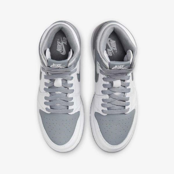 Nike Air Jordan 1 Retro High Tops Og Kengät Lapsille Harmaa Valkoinen
