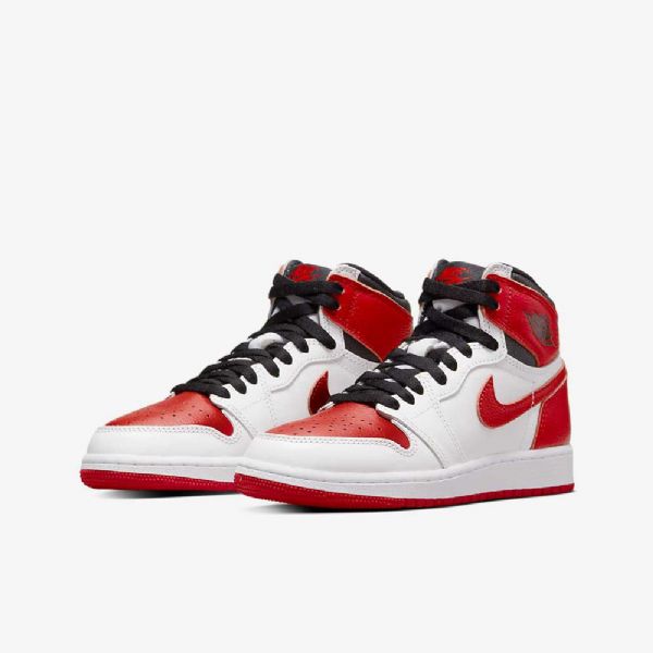 Nike Air Jordan 1 Retro High Tops Og Kengät Lapsille Valkoinen Musta Punainen