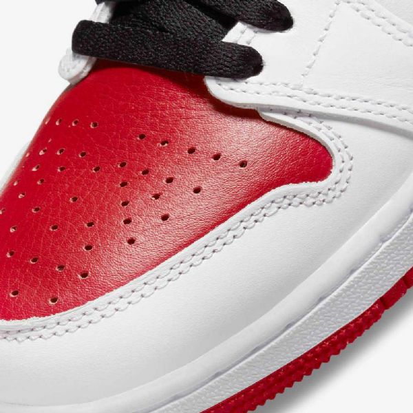 Nike Air Jordan 1 Retro High Tops Og Kengät Lapsille Valkoinen Musta Punainen