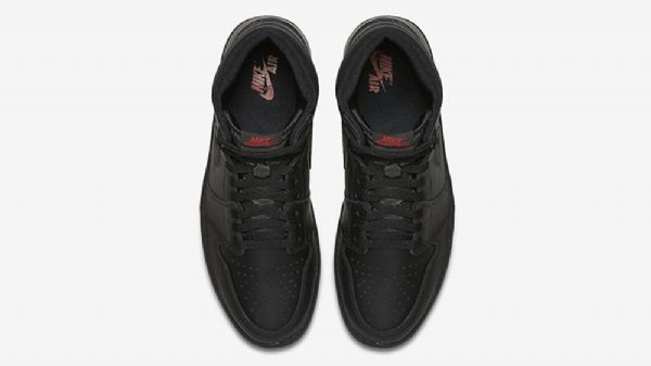 Nike Air Jordan 1 Retro High Tops Og Kengät Miehille Musta
