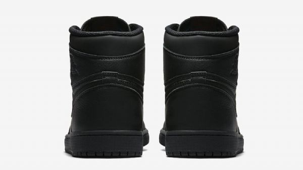 Nike Air Jordan 1 Retro High Tops Og Kengät Miehille Musta