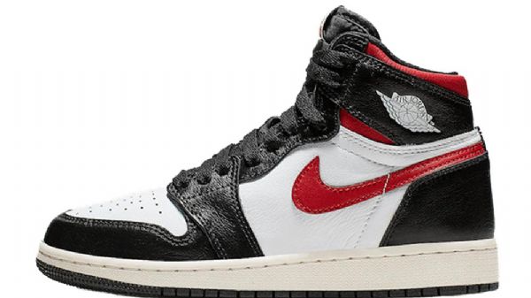 Nike Air Jordan 1 Retro High Tops Og Kengät Miehille Musta Punainen
