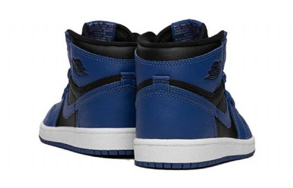Nike Air Jordan 1 Retro High Tops Og Ps Koripallokengät Miehille Tummansininen