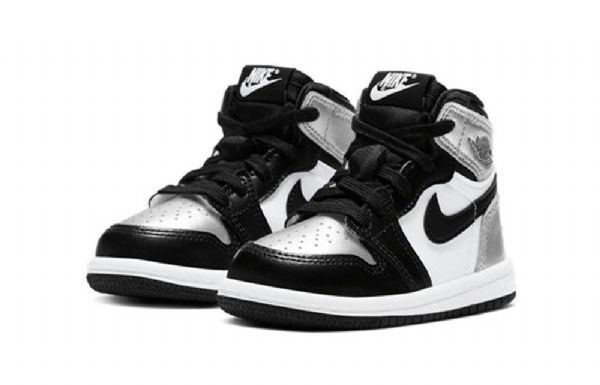 Nike Air Jordan 1 Retro High Tops Og Td Kengät Lapsille Hopea