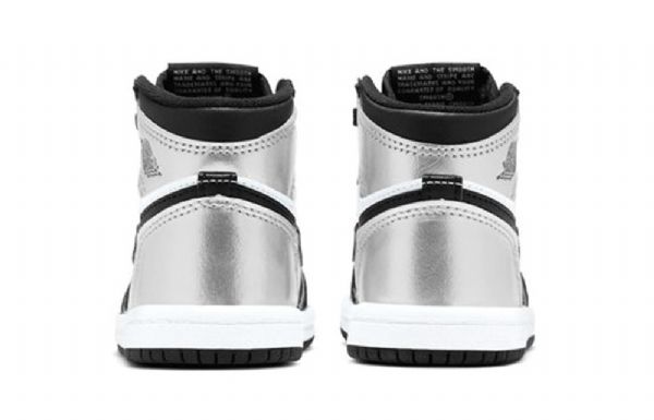 Nike Air Jordan 1 Retro High Tops Og Td Kengät Lapsille Hopea