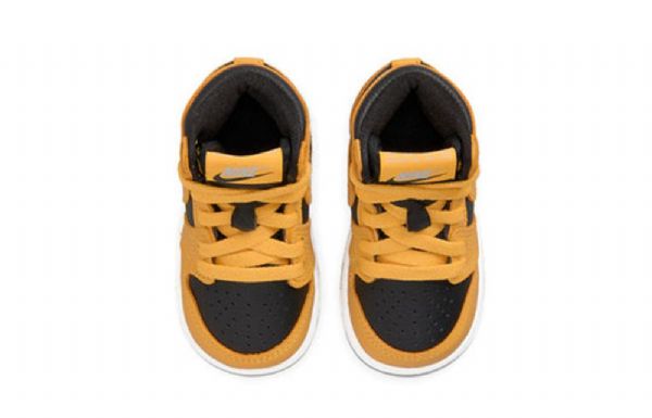 Nike Air Jordan 1 Retro High Tops Og Td Kengät Lapsille Keltainen Valkoinen