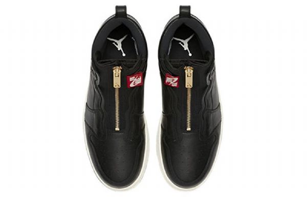 Nike Air Jordan 1 Retro High Tops Vetoketjulliset Koripallokengät Naisille Musta