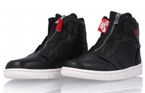 Nike Air Jordan 1 Retro High Tops Vetoketjulliset Koripallokengät Naisille Musta