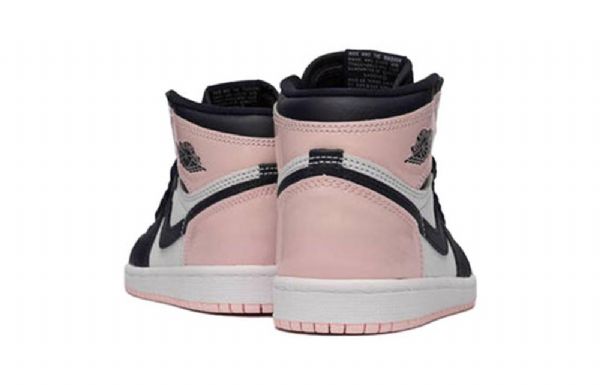 Nike Air Jordan 1 Retro Korkea Topit Og Se Ps Koripallokengät Miesten Musta Vaaleanpunainen Valkoinen