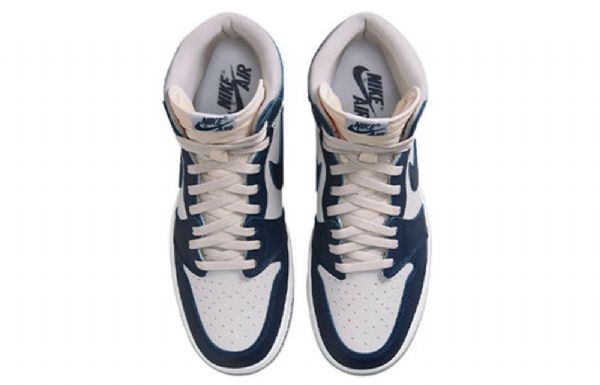 Nike Air Jordan 1 Retro Korkeat Topit Koripallokengät Miehille Tummansininen Coral