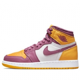 Nike Air Jordan 1 Retro Korkeat Topit Og Gs Koripallokengät Miesten Keltainen Purppura Valkoinen