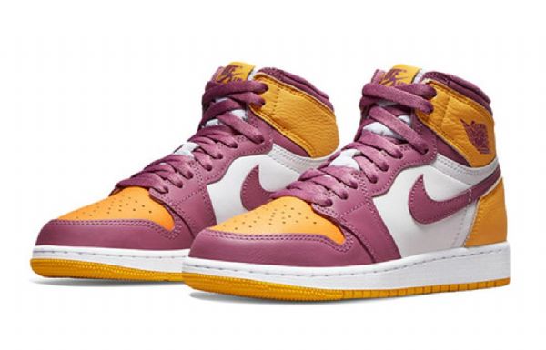 Nike Air Jordan 1 Retro Korkeat Topit Og Gs Koripallokengät Miesten Keltainen Purppura Valkoinen