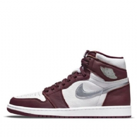 Nike Air Jordan 1 Retro Korkeat Topit Og Koripallokengät Miehille Burgundy