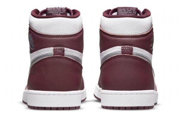 Nike Air Jordan 1 Retro Korkeat Topit Og Koripallokengät Miehille Burgundy