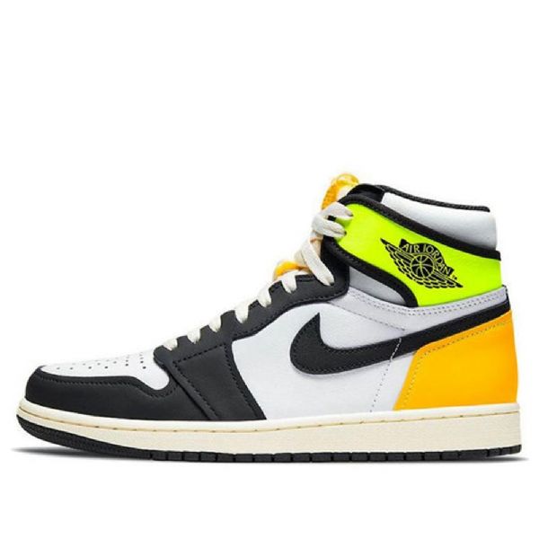 Nike Air Jordan 1 Retro Korkeat Topit Og Koripallokengät Miehille Kulta