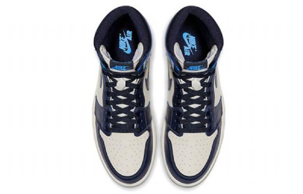Nike Air Jordan 1 Retro Korkeat Topit Og Koripallokengät Miehille Laivastonsininen