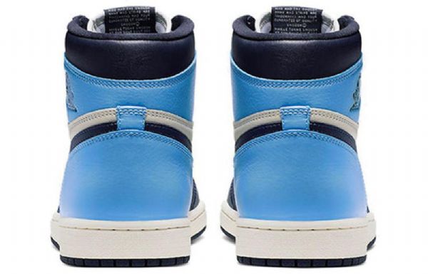 Nike Air Jordan 1 Retro Korkeat Topit Og Koripallokengät Miehille Laivastonsininen
