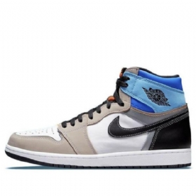 Nike Air Jordan 1 Retro Korkeat Topit Og Koripallokengät Miehille Monivärinen