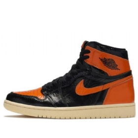 Nike Air Jordan 1 Retro Korkeat Topit Og Koripallokengät Miehille Musta Oranssi