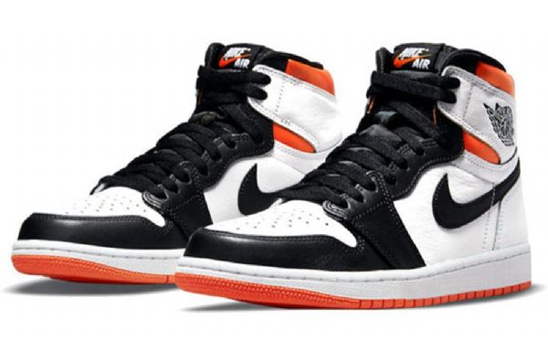 Nike Air Jordan 1 Retro Korkeat Topit Og Koripallokengät Miehille Oranssi