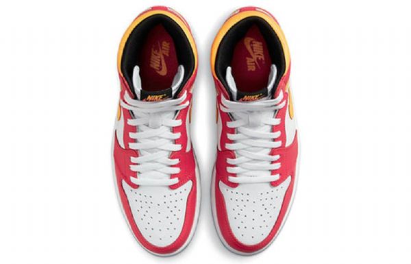 Nike Air Jordan 1 Retro Korkeat Topit Og Koripallokengät Miehille Vaaleanpunainen