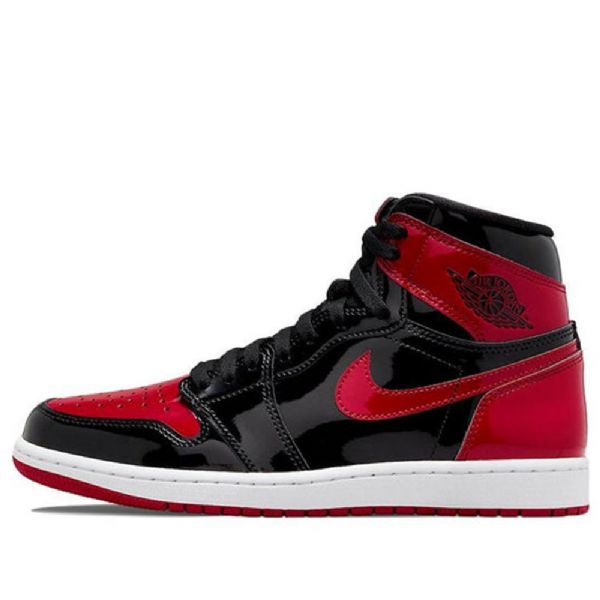 Nike Air Jordan 1 Retro Korkeat Topit Og Koripallokengät Miehille Valkoinen Punainen