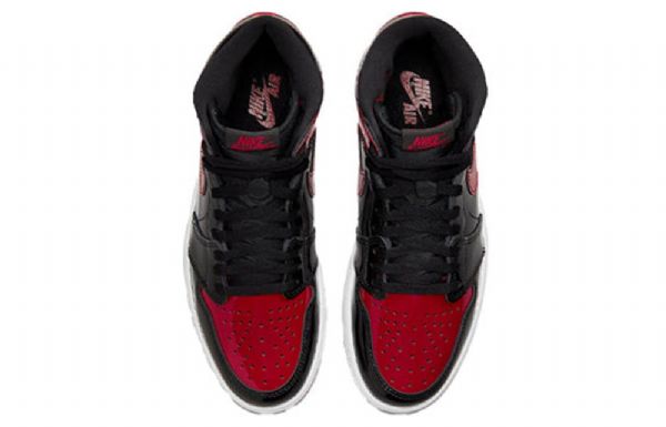 Nike Air Jordan 1 Retro Korkeat Topit Og Koripallokengät Miehille Valkoinen Punainen
