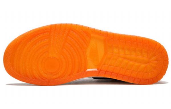 Nike Air Jordan 1 Retro Korkeat Topit Og Koripallokengät Naisille Musta Oranssi