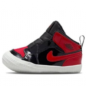 Nike Air Jordan 1 Retro Korkeat Topit Og Lastensänkykengät Valkoinen Punainen