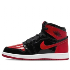 Nike Air Jordan 1 Retro Korkeat Topit Og Ps Koripallokengät Miehille Valkoinen Punainen