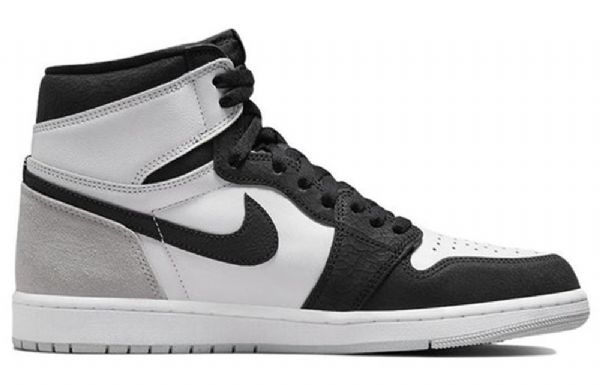 Nike Air Jordan 1 Retro Korkeat Topit Og Stage Haze Koripallokengät Miehille Musta Harmaa