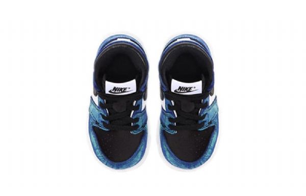 Nike Air Jordan 1 Retro Korkeat Topit Og Td Koripallokengät Lapsille Siniset